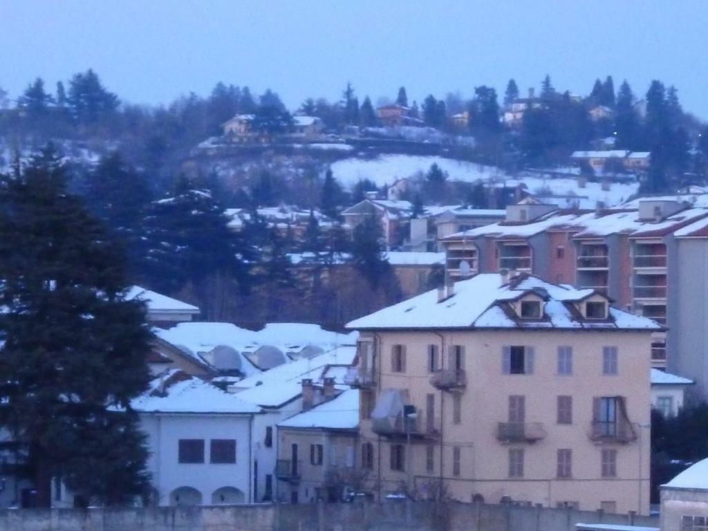 Ferienwohnung A Casa Di Gloria Acqui Terme Exterior foto
