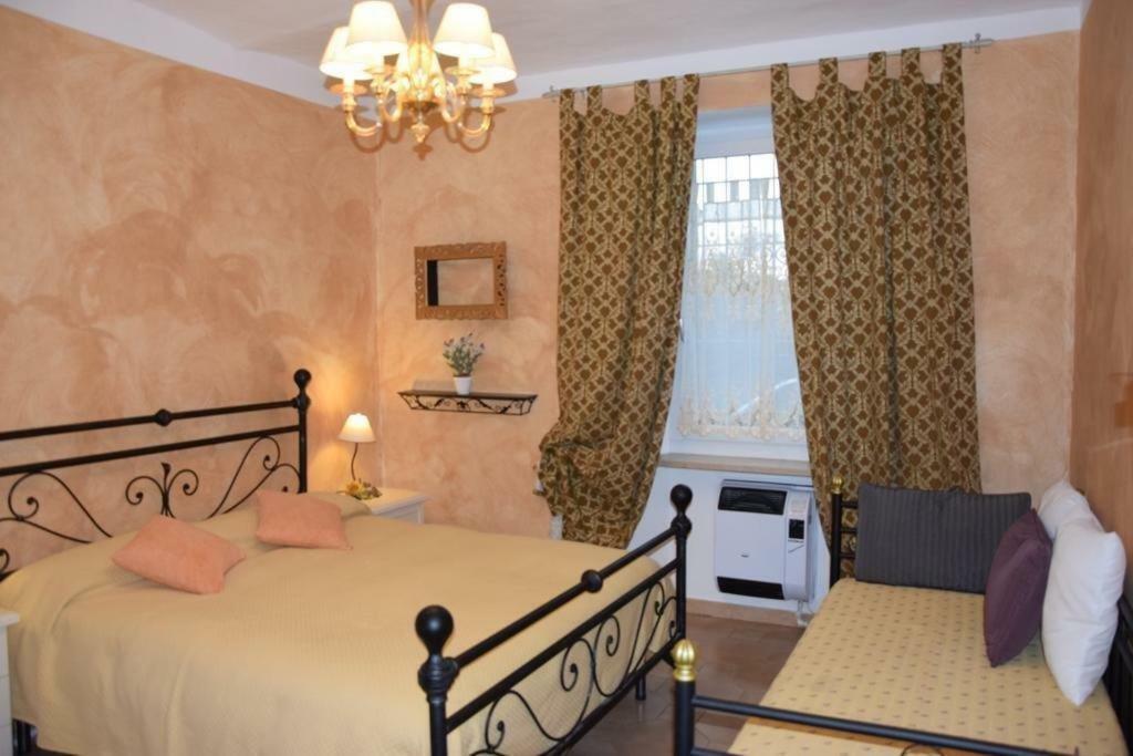 Ferienwohnung A Casa Di Gloria Acqui Terme Exterior foto